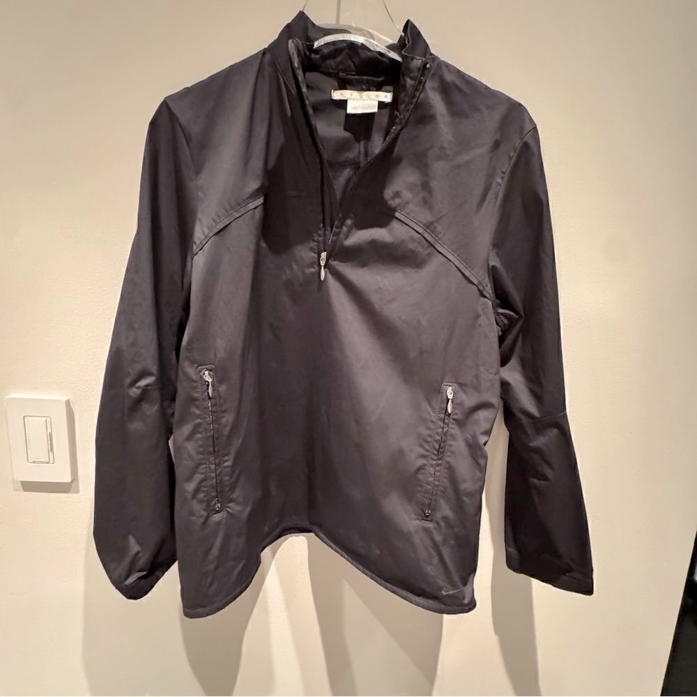 Nike Ladies Golf  Wind Breaker Jacket Size Small